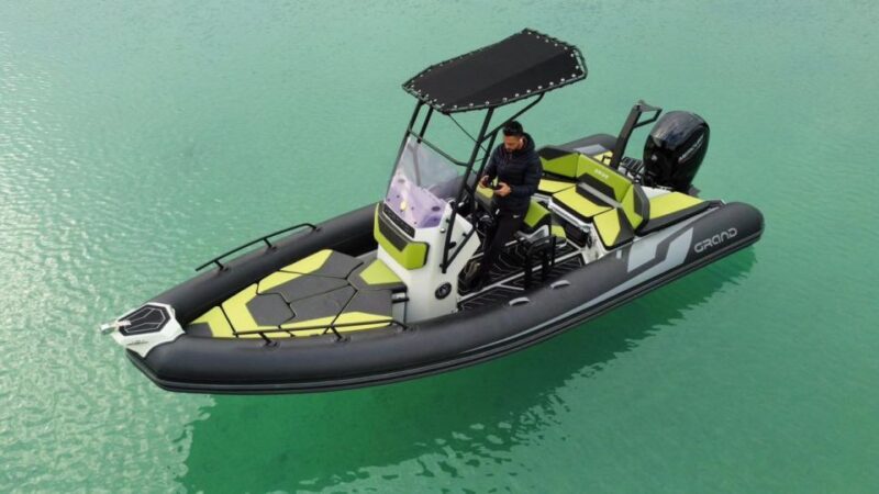 Santorini: Private Boat Tour With Sea Caves and Hot Springs - Inclusions of the Tour