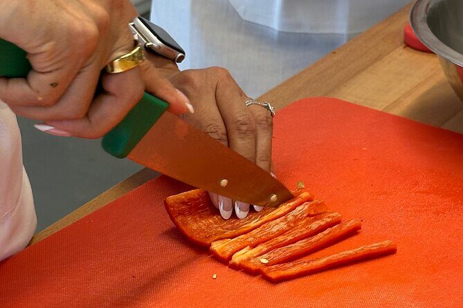 Santorini Private Cooking Class and Island Tour Experience - What Travelers Say