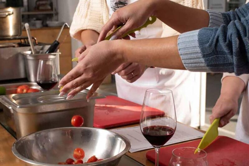 Santorini: Private Cooking Class and Wine Tasting Tour - Pickup and Transportation