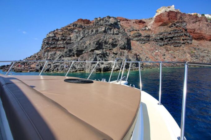 Santorini Private Cruise Sightseeing Tour With BBQ & Drinks - What to Bring