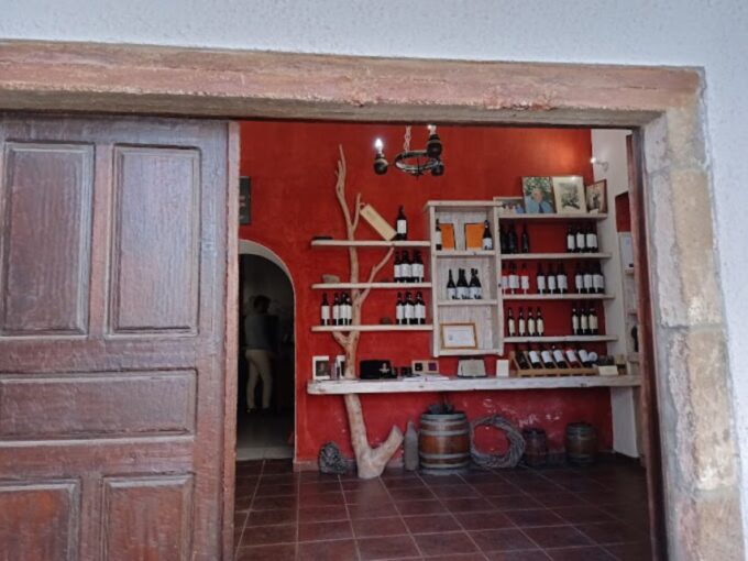 Santorini: Private Harvest Wine Tasting Limited - Local Wine Varieties