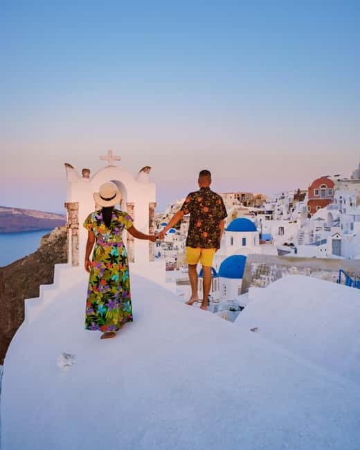 Santorini: Private Oia Village Photoshoot - Quality and Delivery of Photos
