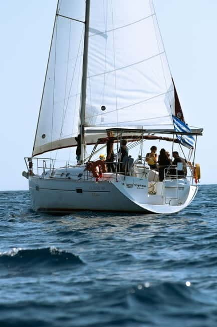 Santorini: Private Sailing Tour with Drinks & Meal Included - Key Points