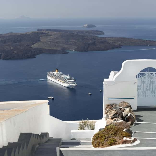 Santorini: Private Shore Excursion for Cruise Passengers - Analyzing the Value