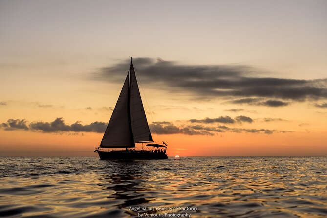 Santorini Private Sunset Sailing Tour With Dinner, Drinks &Transfer Included - Important Information for Travelers