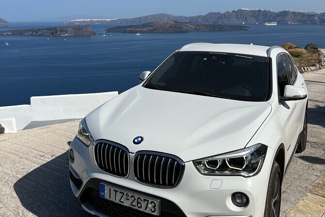 Santorini Private Tour - Exploring Oia: The Village of Dreams