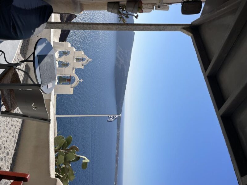 Santorini: Private Tour of the Famous Blue Domes and Caldera - An In-Depth Look at the Tour Experience