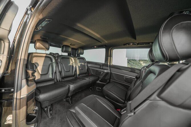 Santorini Private Transfer From and To Airport - What You Can Expect from the Service