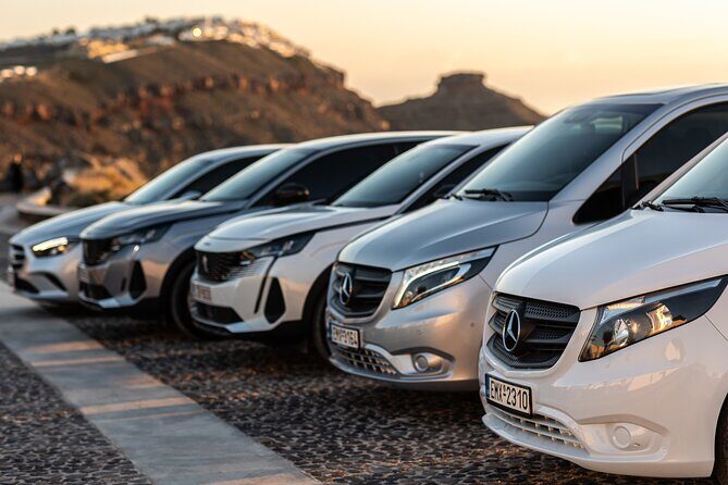 Santorini: Private Transfers To / From The Port Athinios - Key Points