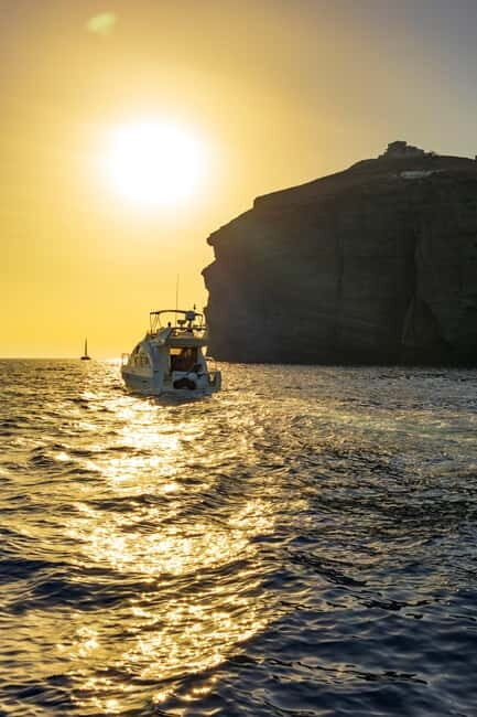 Santorini: Private Yacht Experience of Timeless Elegance - Who This Tour Is Best For