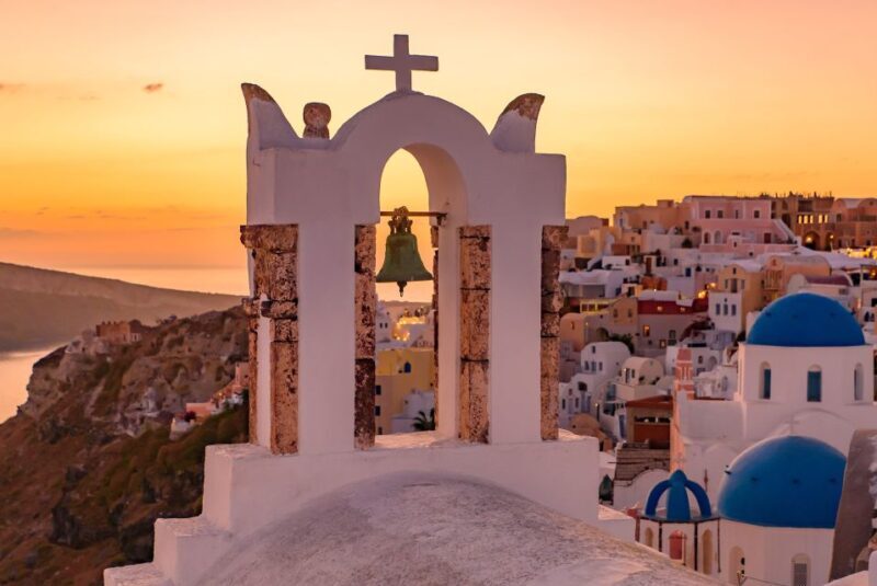 Santorini: Romantic Sunset Caldera Cruise with Dinner - What to Expect from the Caldera Sunset Cruise