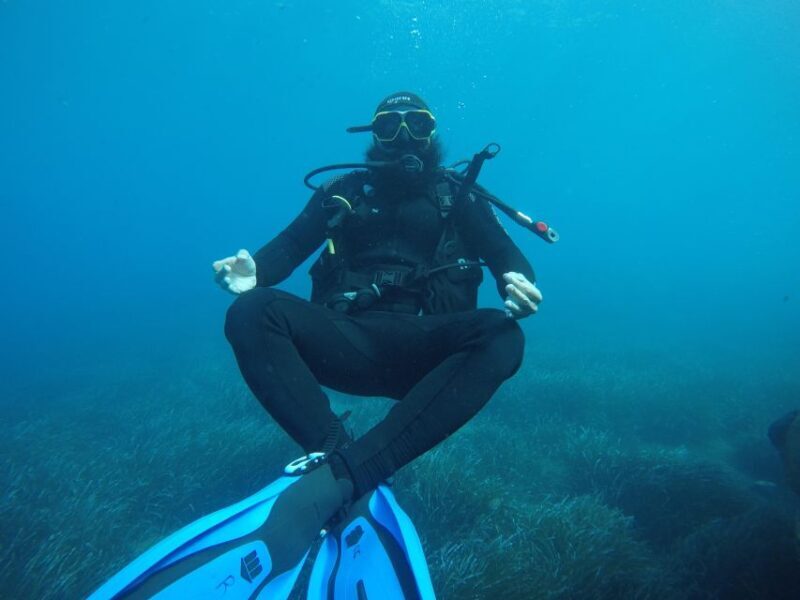 Santorini: Scuba Diving Experience in Caldera for Beginners - An Honest Take on the Santorini Scuba Experience