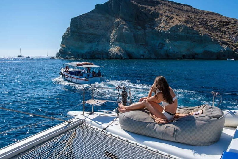 Santorini: Semi-Private Sailing Cruise Day & Sunset/max 15 p - Key Points