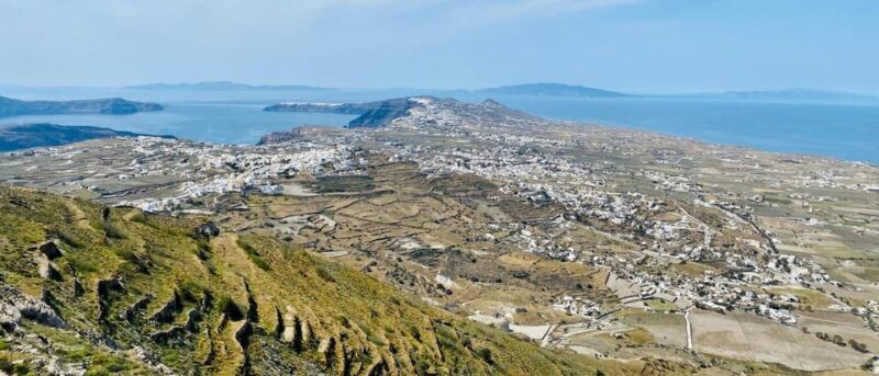 Santorini: Small Group Sightseeing Tour with a Local Guide - Guides: The Heart of the Experience