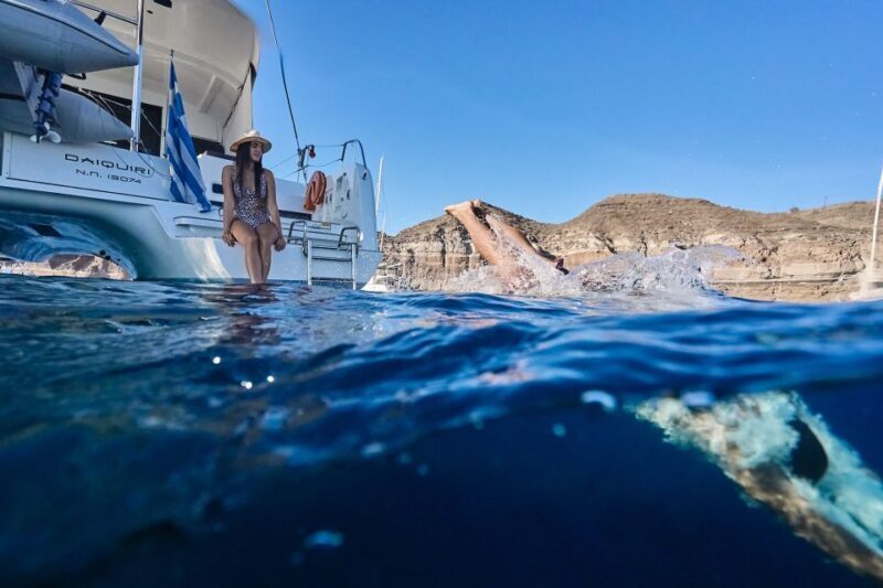 Santorini: Southern Island Luxury Catamaran Cruise with Meal - The Return Journey: Sunset or Relaxation
