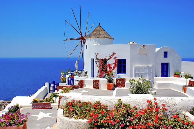 Santorini Splendor: Customized 4-Hour Private Highlights Tour - Who Should Consider This Tour?