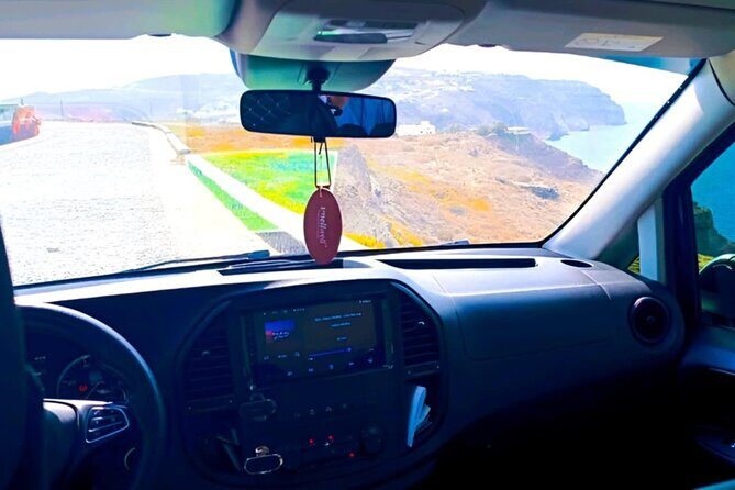 Santorini Taxi Service - Who Should Book This Service?