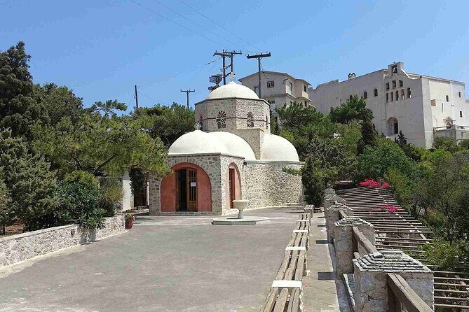 Santorini: The Perfect 6-Hour Highlight Island Tour! - FAQs