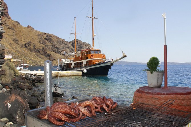 Santorini Volcanic Islands Cruise: Volcano,Hot Springs,Thirassia and Oia Sunset - Reviews and Experiences