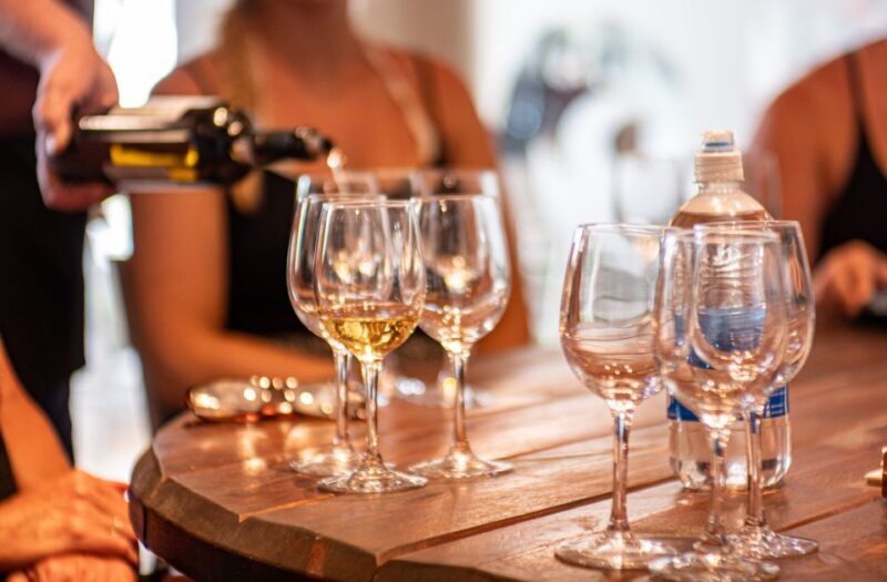 Santorini: Wine Tour with Sunset in Oia - FAQ