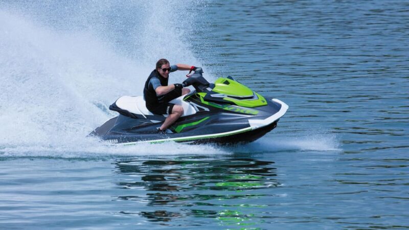 Santorini:Jet Ski Rental Perissa,Perivolos,St. George - Key Points