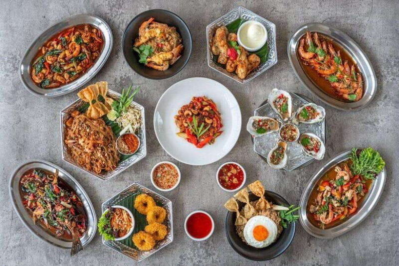 Sanur: Paed Thai Cuisine Restaurant Dining Experience - Key Points