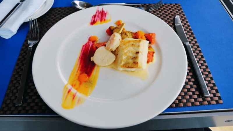 Sanya: Dinner in the sky at Sanya Air Restaurant - Practical Tips for a Smooth Experience