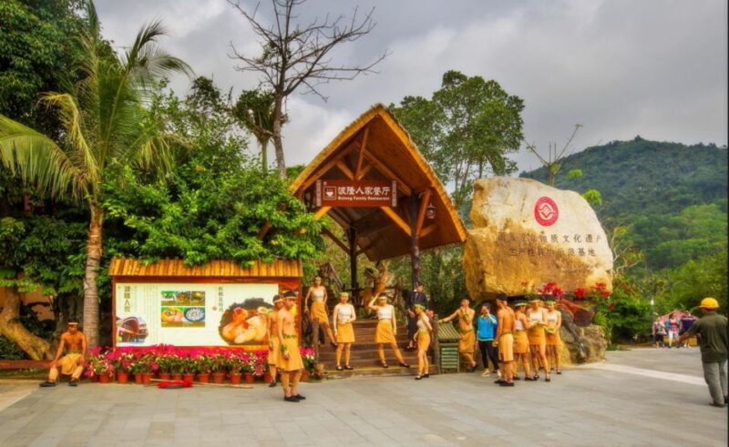 Sanya: Half-Day Private Tour of Li & Miao Minority Park - Experience Highlights