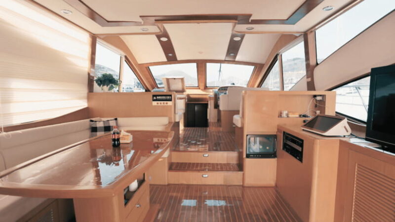 Sanya: Yacht or Catamaran Sailing Experience - An In-Depth Look at the Experience
