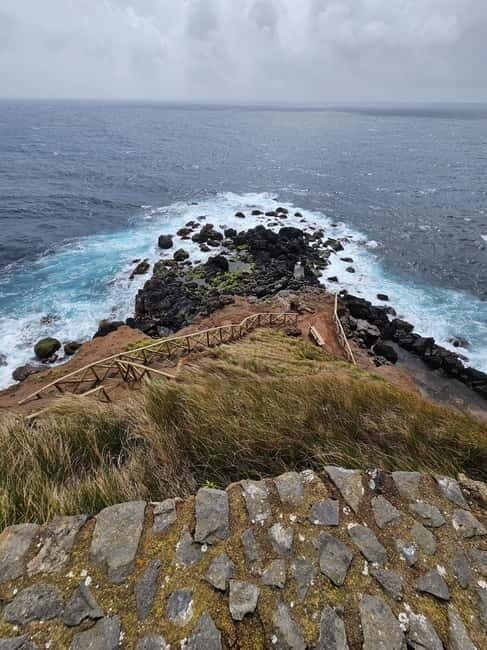 São Jorge Island Panoramic Adventure  4 Hour Tour - Exploring São Jorge: A Landscape of Cliffs and Viewpoints