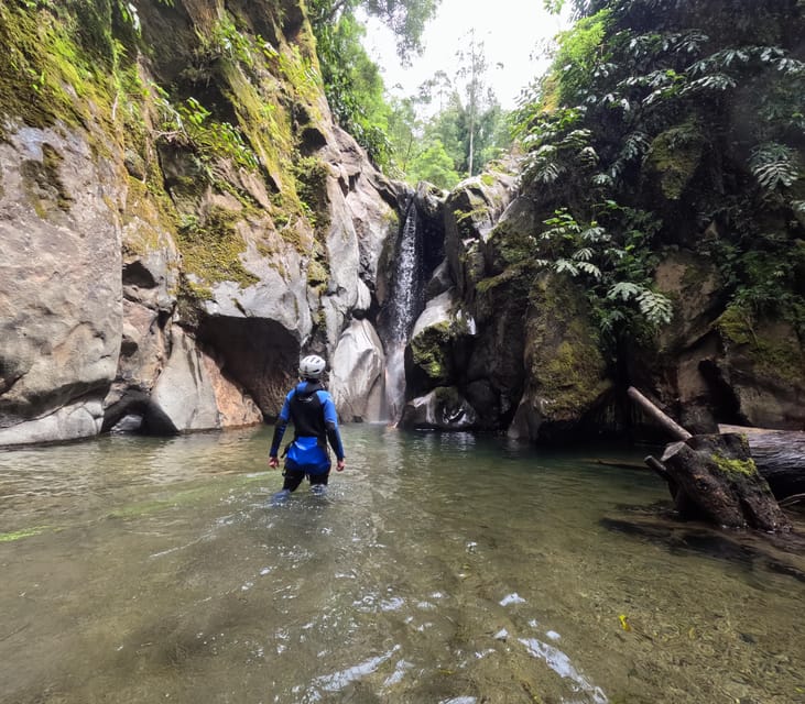 São Miguel: AdventurePark Canyoning Salto do Cabrito, Azores - FAQs