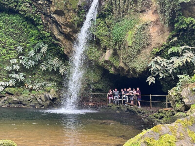 São Miguel Azores: Sete Cidades Guided tour with a local - The Sum Up