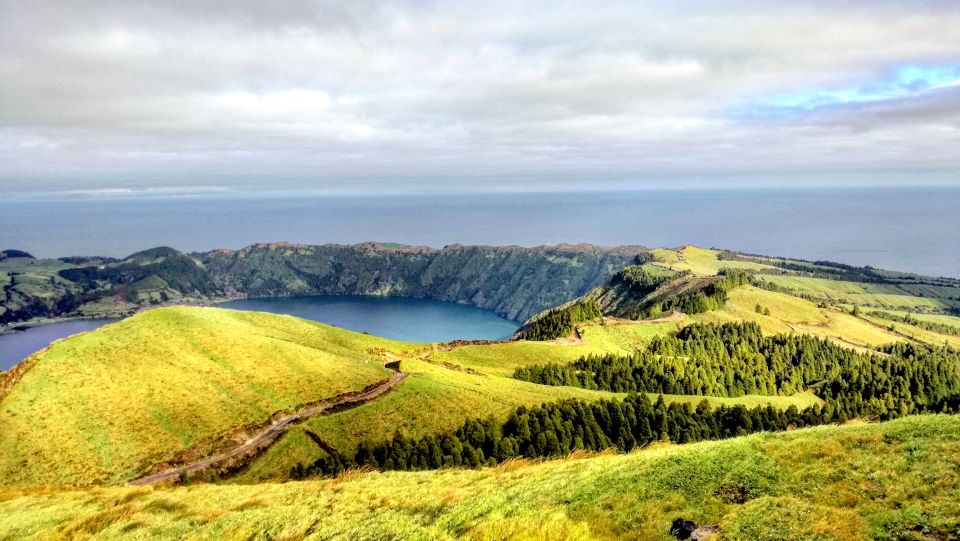 São Miguel, Azores: Sete Cidades Half-Day Jeep Tour - Customizable Tour Options
