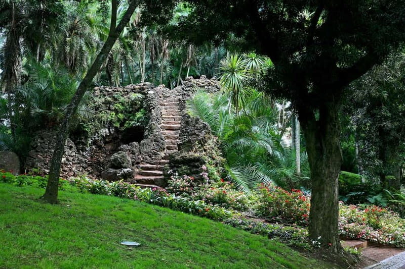 São Miguel: Botanical Gardens and Cave Tour - Key Points
