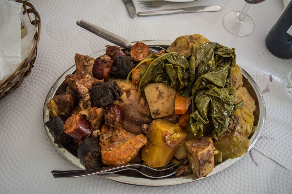 São Miguel East: Full-Day Van Tour With Lunch - Booking Details