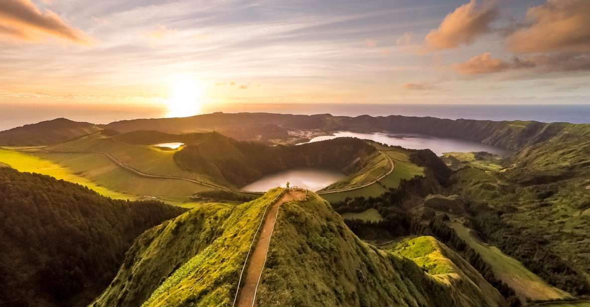 São Miguel: Full-Day Tour to Sete Cidades and Lagoa Do Fogo - Highlights of the Tour