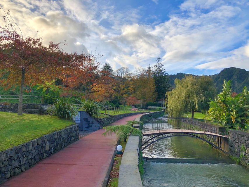São Miguel Island: Full Day All-in-One Tour - Volcanic Phenomena in Furnas