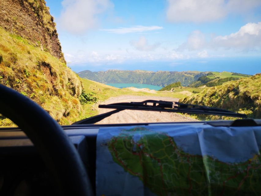 São Miguel Island: Full-Day Off-Road Island Tour - Highlights of the Tour