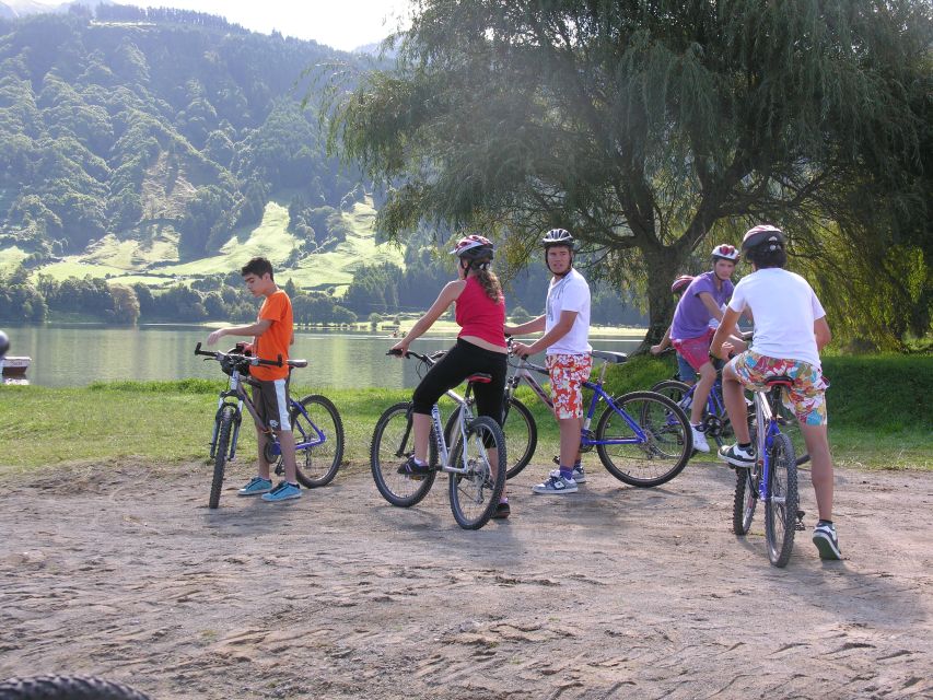 São Miguel Island: Sete Cidades Bike Rental - Transportation Options