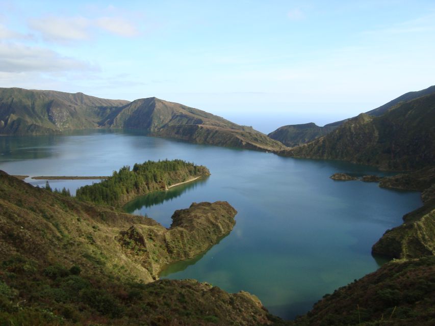 Sao Miguel: Jeep Tour to Sete Cidades & Lagoa Do Fogo - Convenient Transportation and Inclusions