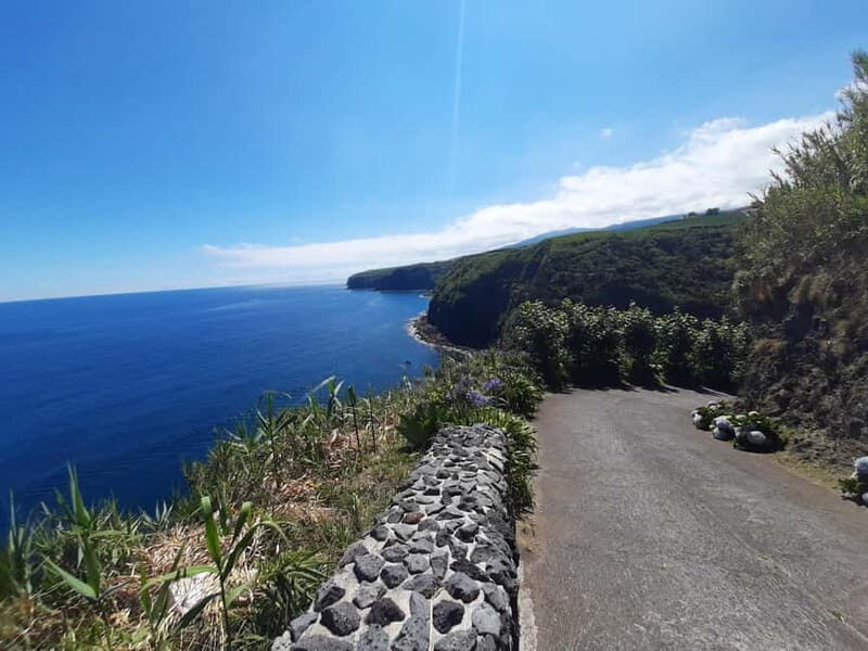 São Miguel: Moinho do Felix Hike with Tea Factory Visit - Discovering São Miguel’s Natural and Cultural Gems