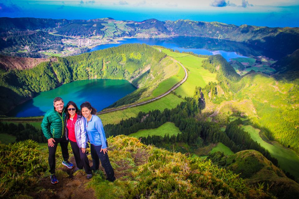 São Miguel: Sete Cidades Experience - Attractions by E-Bike
