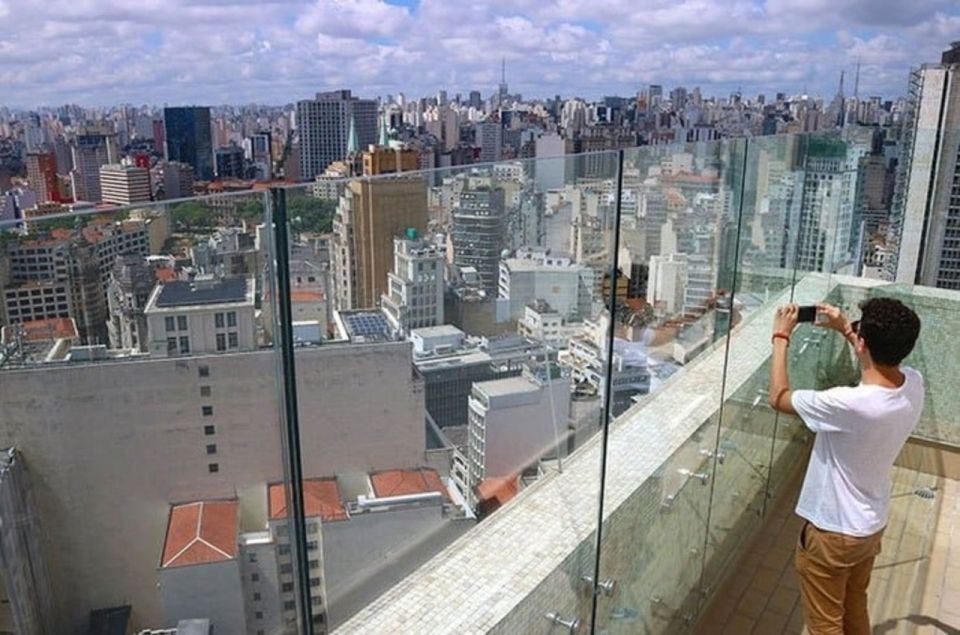 São Paulo: Downtown Walking Tour With Farol Santander Entry - Whats Included in the Tour