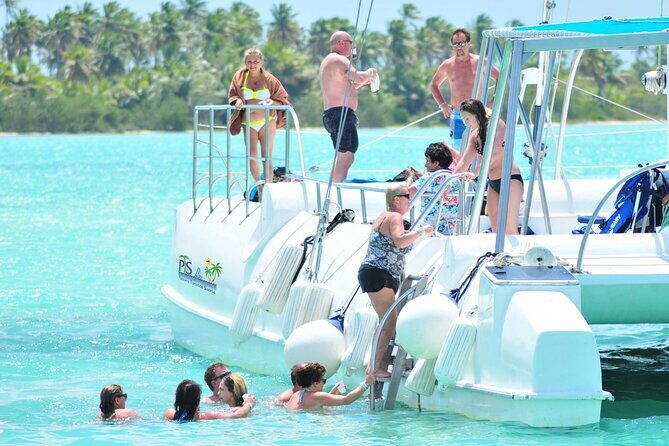 Saona Island Catamaran Cruise with Natural Pool, Lunch & Open Bar - Practical Tips for Your Trip