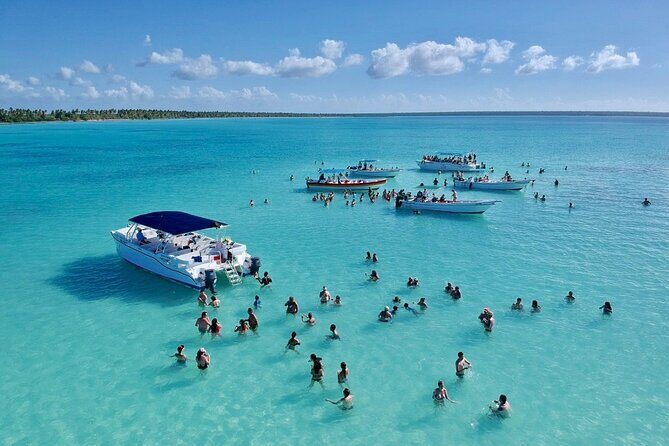 Saona Island Catamaran Cruise with Natural Pool, Lunch & Open Bar - Who Will Love This Tour?