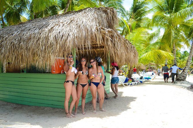 Saona Island Day Trip + Lobsters & Wine Included - Why This Tour Offers Value