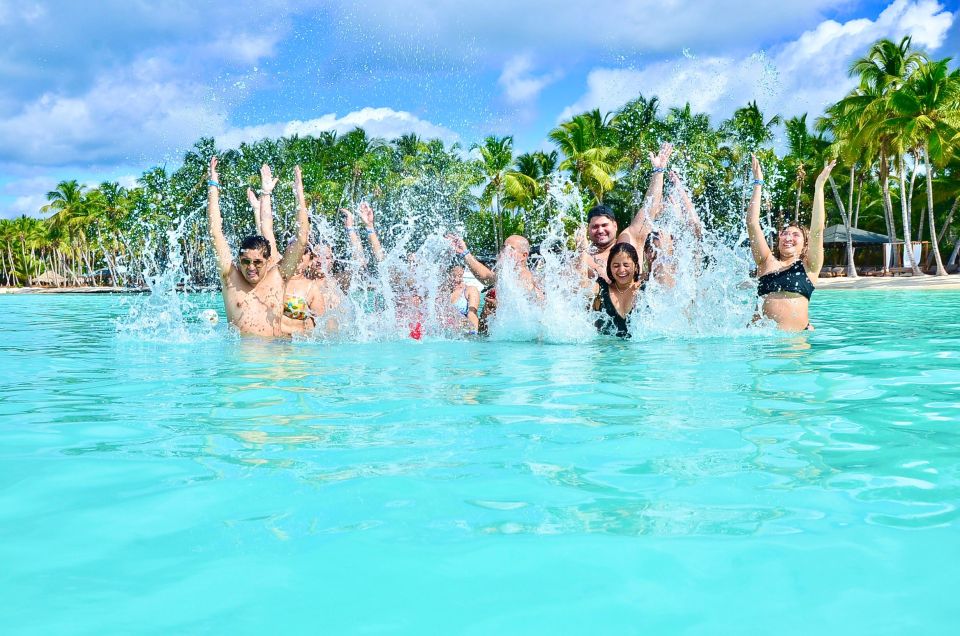 Saona Island Excursion Punta Cana - Inclusions