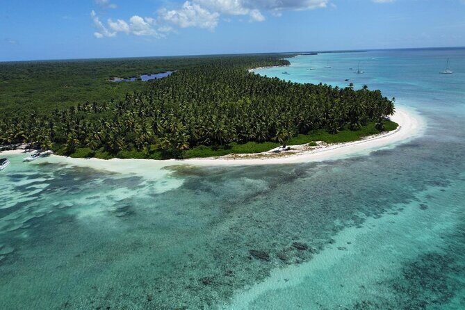 Saona Island: Full-day Catamaran Tour - Small Group - Key Points