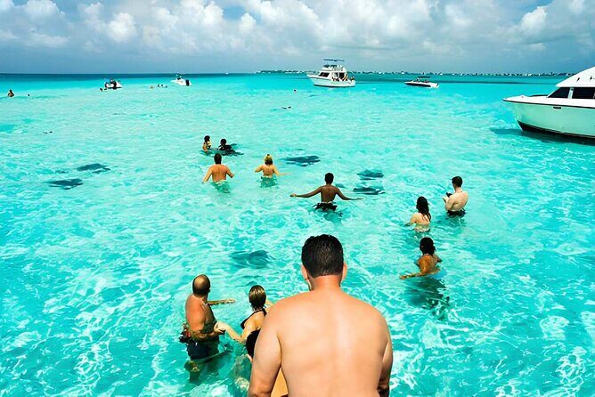 Saona Island Small Group Full Day Tour Whit Lunch and Drinks - FAQ