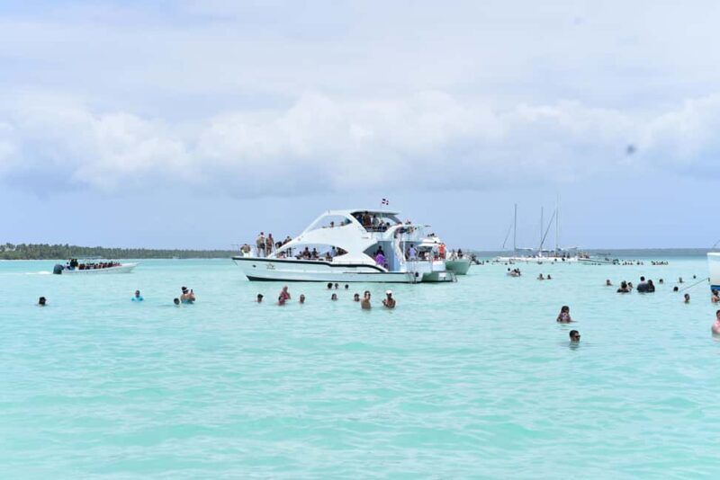 Saona Island Tour from Santo Domingo with Lunch - FAQ